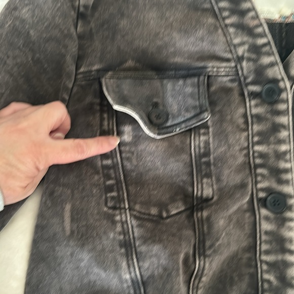 Anthropologie Cropped Denim Jacket - Picture 15 of 15